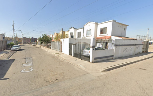 Casa En Remate Bancario En Villa De Rey , Mexicalli, Baja California -ngc