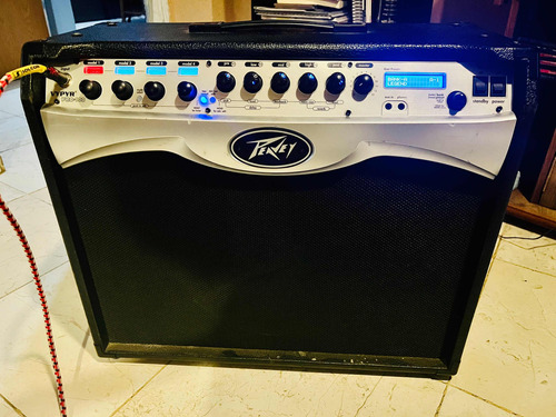 Amplificador Peavey Vypyr Pro 100