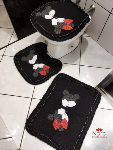 Jogo De Tapetes Para Banheiro Kit Minnie E Mickey 3 Peças 