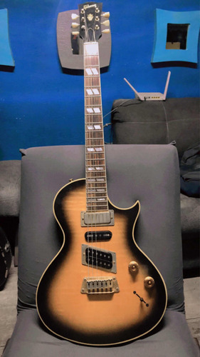 Guitarra Gibson Nighthawk