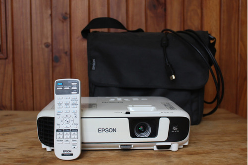 Proyector Epson Powerlite S41+ 3300lm Blanco 100v/240v