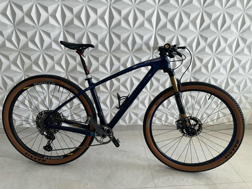 Bike Caloi Elite Carbon Team