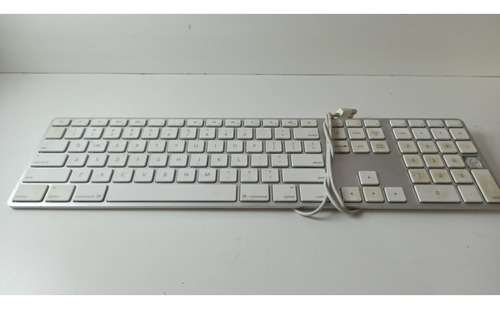 Teclado Apple A1243 Defeito C/ 