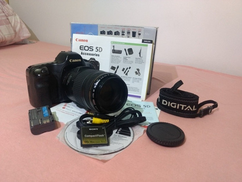 Canon Eos 5d Digital 12.8 Mg Com Lente 70-300 Mm 1:4-5.6 