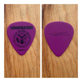 Pua / Plumilla Slash Myles & The Conspirators Todd Kerns