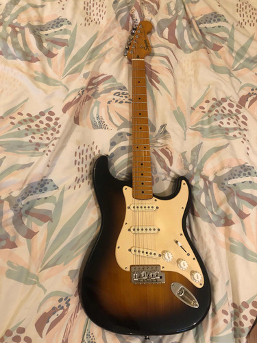 Stratocaster Classic Vibe 50s (squier)