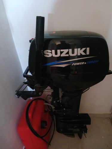 Motor Suzuki 30hp 2021 (nuevo) + Gomón