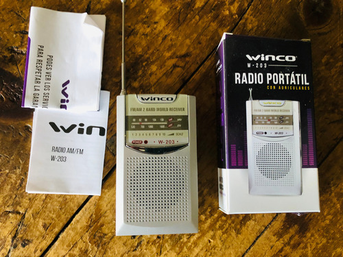 Radio  Winco W203 203 Analógico Portátil Color Gris Excelent