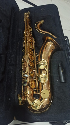 Saxofone Tenor.