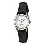 Reloj Casio Ltp-1094e-7a Dama Con Corea De Piel Color De La Correa Negro Color Del Bisel Plateado Color Del Fondo Blanco