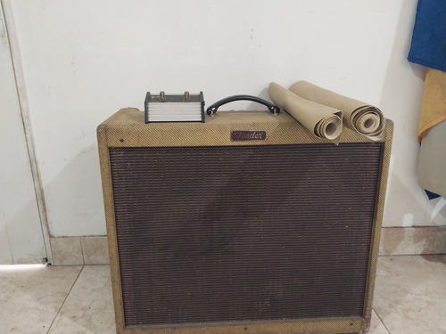 Amplificador Fender  Blues Deville Para Guitarra De 60w