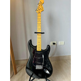 Squier By Fender Stratocaster Vintage Modified Black