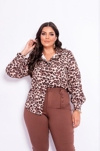 Camisa Plus Size Estampa Animal Print