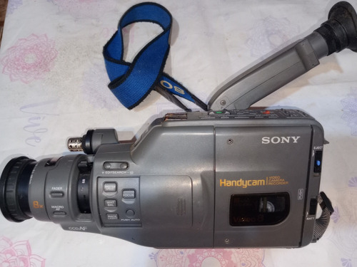  Video Camara . Video 8 Sony Handycam (sin Funcionar ).