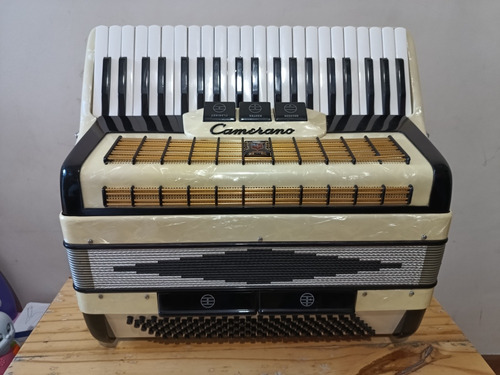 Acordeon Camerano Italiano