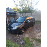 Ford Fiesta Max Sedan Cuatro Puertas