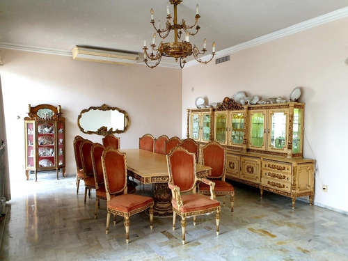 Comedor Antiguo Para 12 Personas De Cedro Bañado Hoja De Oro