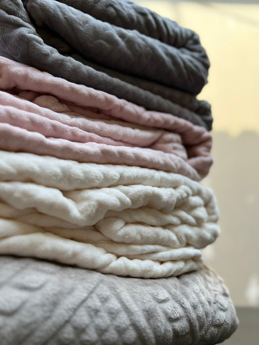 Cobertor Manta  Davos Luxo Antialérgica Casal Padrão Premium