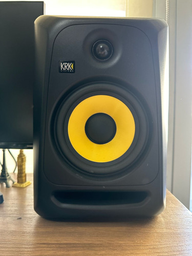 Monitores De Estudio Krk Classic 7  Color Negro Par