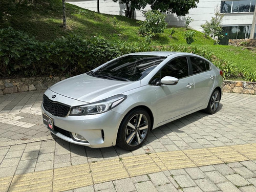 Kia Cerato Pro Zenith