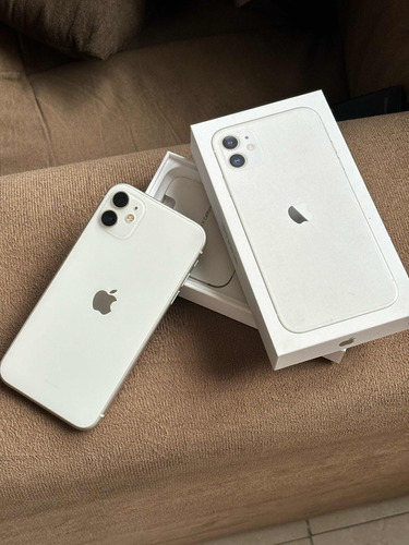 iPhone 11 64gb - Branco - Usado
