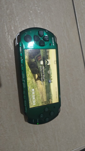 Psp Verde Metálico Edição Metal Gear Solid + 64 Gb!