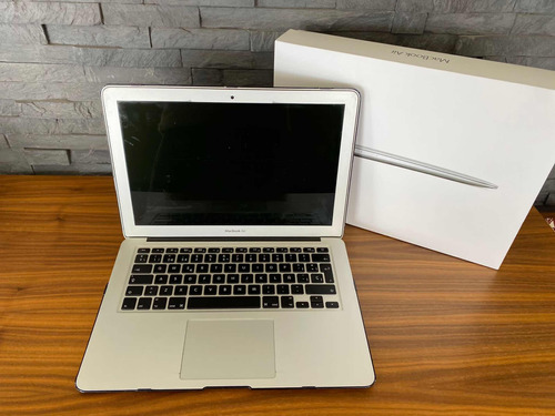 Apple Macbook Air 13.3 Intel Core I5 8/256gb, Intel Hd 2017