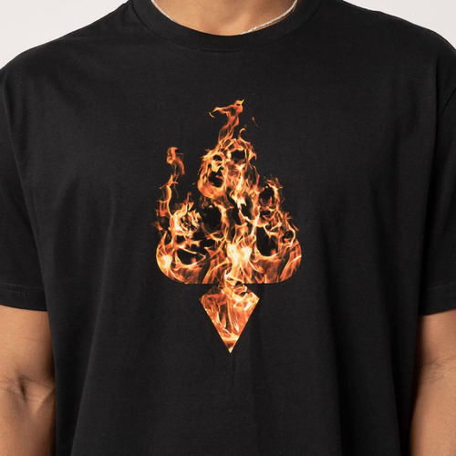 Camiseta Regular Mcd Espada Fuego