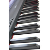 Piano Yamaha P-95 Usado Como Nuevo Y Accesorios.