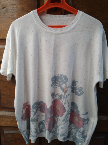 Remera Blanca Hilo Flores Rosas Retro Vintage 