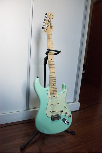 Guitarra Tagima T635 Green Surf + Bag