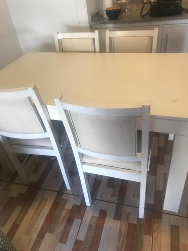 Mesa Con 4 Sillas