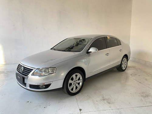 VOLKSWAGEN PASSAT 2.0 FSI COMFORTLINE 16V TURBO GASOLINA 4P