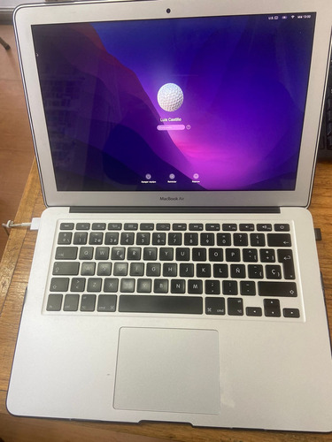 Apple Macbook Air 13  I5 8gb Ram 256gb Ssd Plateado (2017)