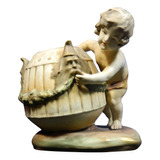 Antigua Figura En Porcelana Amphora Niño Con Cesto