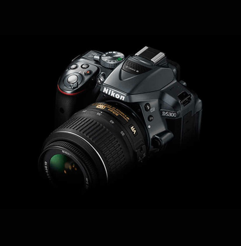 Cámara Réflex Nikon D5300 Kit C Lentes Adaptables Incluidos