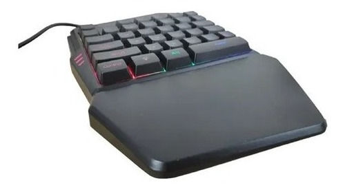 Combo Kit Teclado Gamer Rgb Una Mano Mouse Optico Profesiona