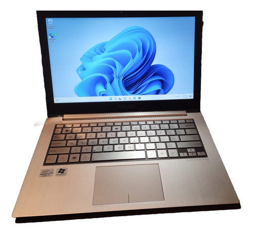 Laptop Asus Ux31e I7 4gb Ssd 128gb (detalles)