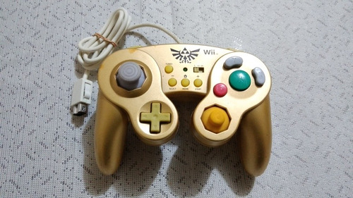 Wii Control Hori Edición Especial Zelda Dorado 