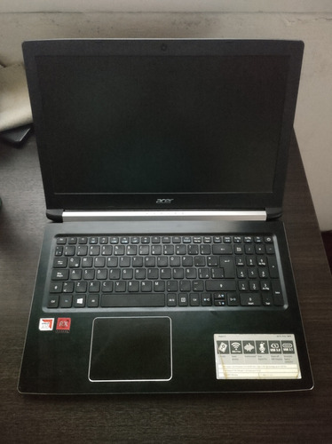 Acer Aspire 5 Amd A10 8 Ram 2tb Rígido + 256mb M2