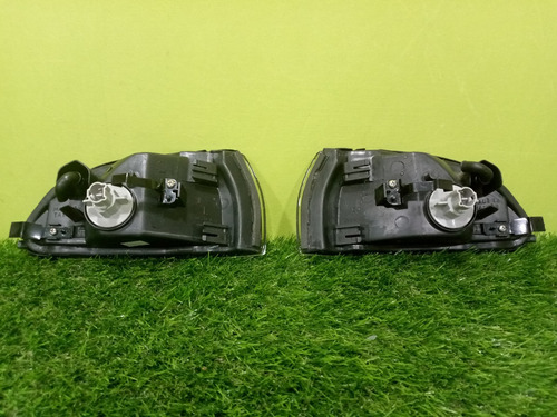 Luz De Cruce Mitsubishi Galant Vr 93-94-95-96 Derecho Foto 6