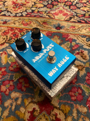 Pedal Way Huge Aqua-puss Analog Delay Mkiii - Semi Novo