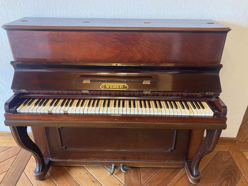 Piano Antiguo, Hecho En 1908 Pieza Única