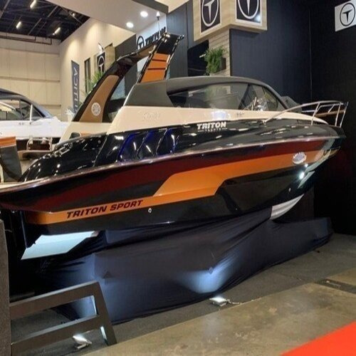 LANCHA TRITON 300 SPORT - 30 PÉS - Ñ E FOPCKER/FS/NX