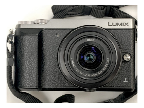 Camara Lumix G 85 Usada 