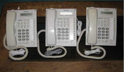 3 Telefonos Multilinea Panasonic Kx-t7730 Sin Base Trasera 