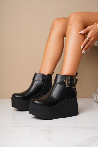 Bota Borcego Diseño Moda Plataforma Waldorf Becca Shoes Full