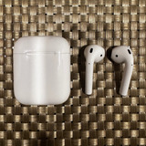 Apple AirPods Segunda Generación Estuche Carga Color Blanco