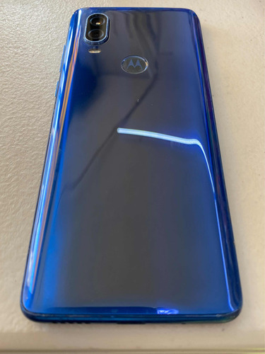 Motorola One Visión