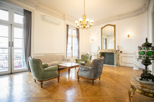 Venta Exclusiva Propiedad De 6 Dormitorios En Recoleta - Imagen 3